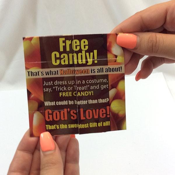 Free Candy Halloween Tract With Space For Personal Note On Back. 24/pack